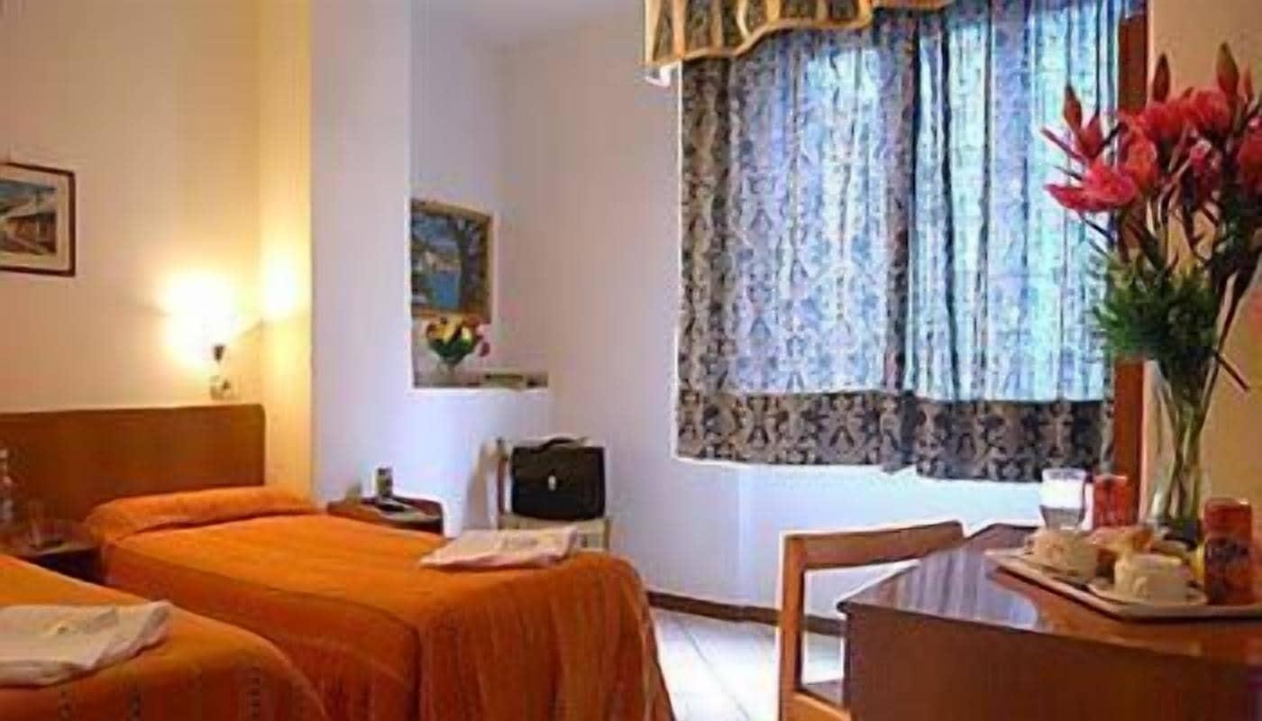 Hotel Adelchi Мілан Екстер'єр фото